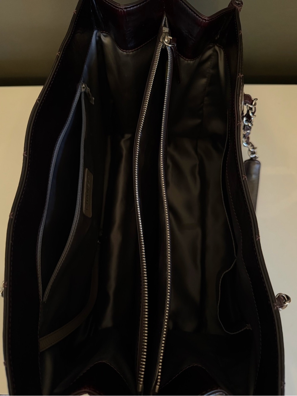 Chanel Grand Shopping Tote Dark Burgundy Brown Glazed Crumpled Calfskin 2009 GST - Picture 13 of 16
